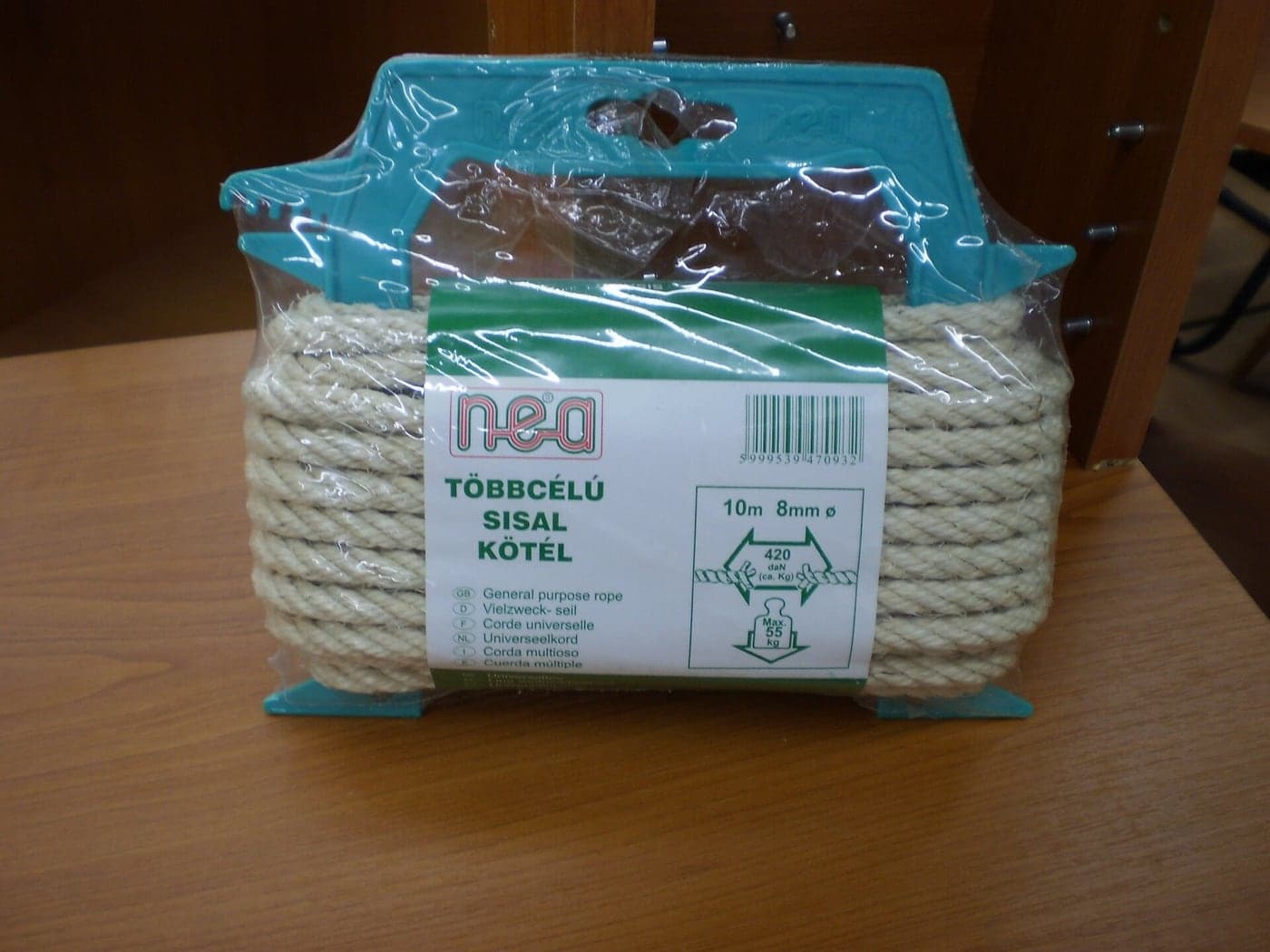A coil of sisal rope